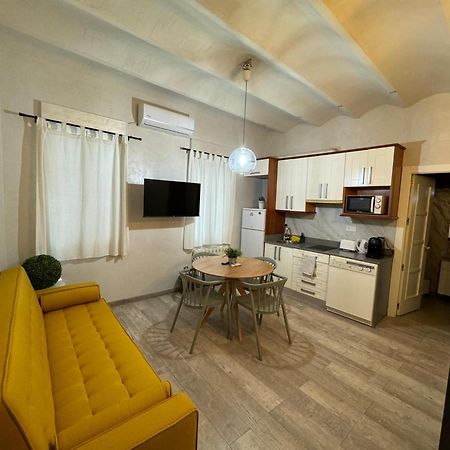 Ama Madrid Santa Ana Apartment Ngoại thất bức ảnh