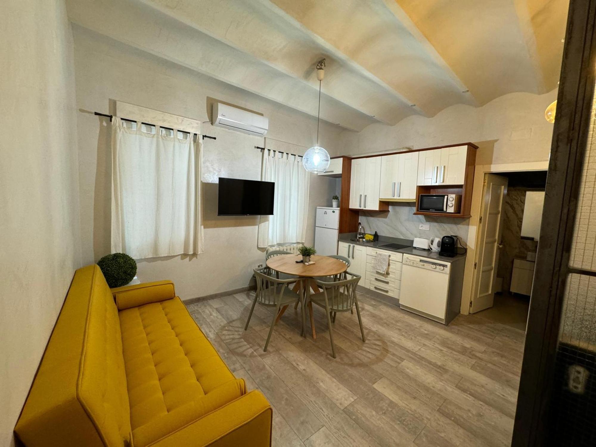 Ama Madrid Santa Ana Apartment Ngoại thất bức ảnh